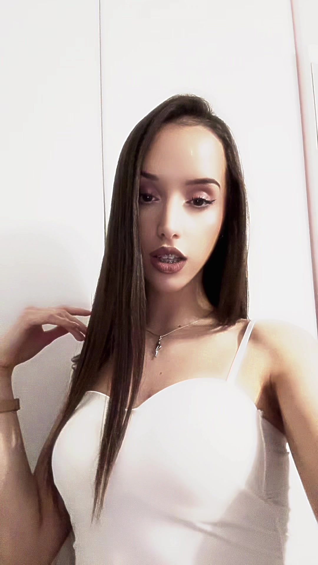 @NIKOVA