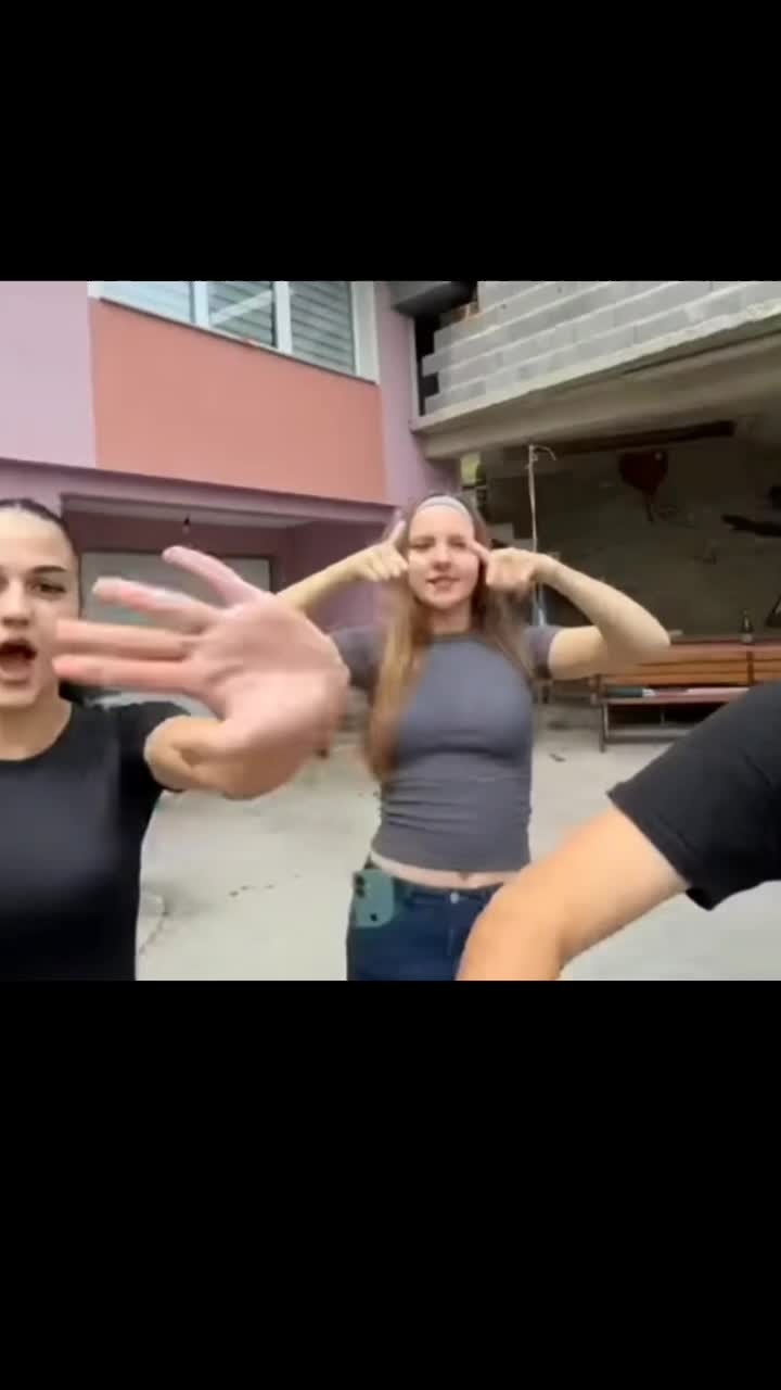 @redžo.nrx