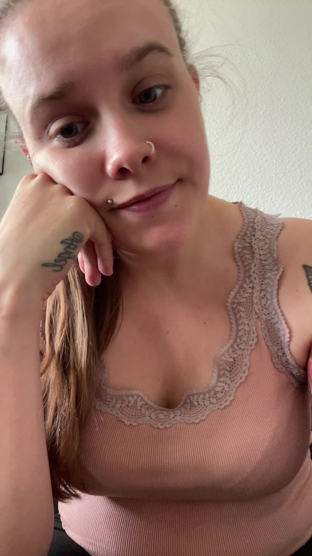 @BethinaNaja 🥳