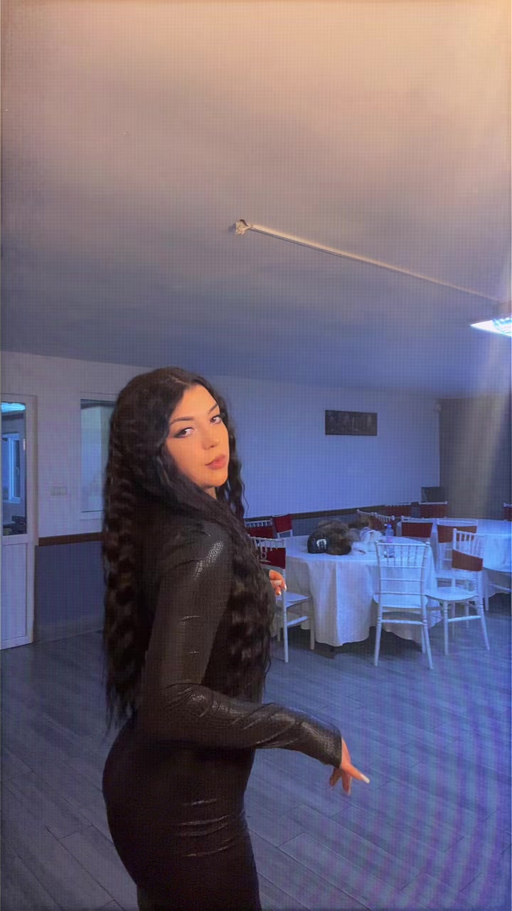 @Madalina Elena💫