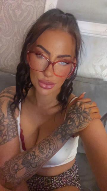 @Miss_tinkerbella_x