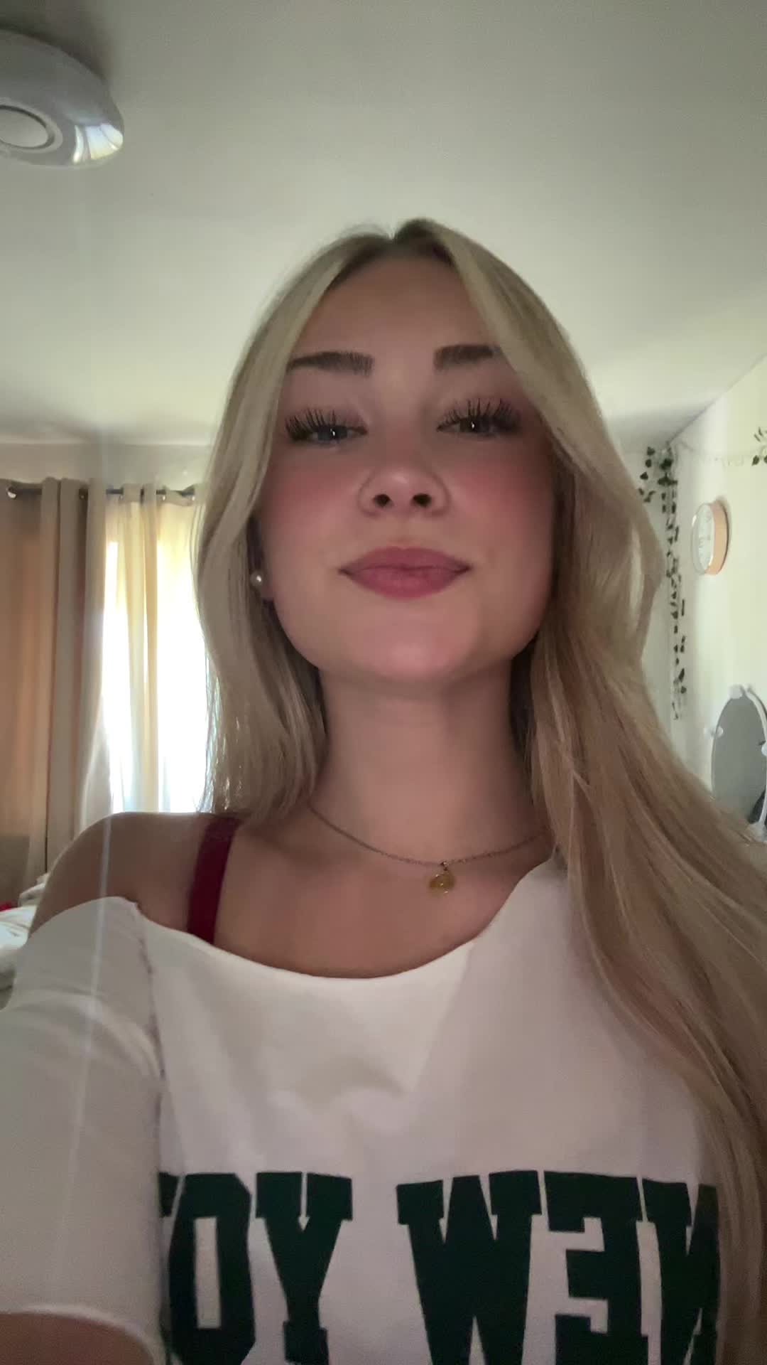 @lea🌟🌺