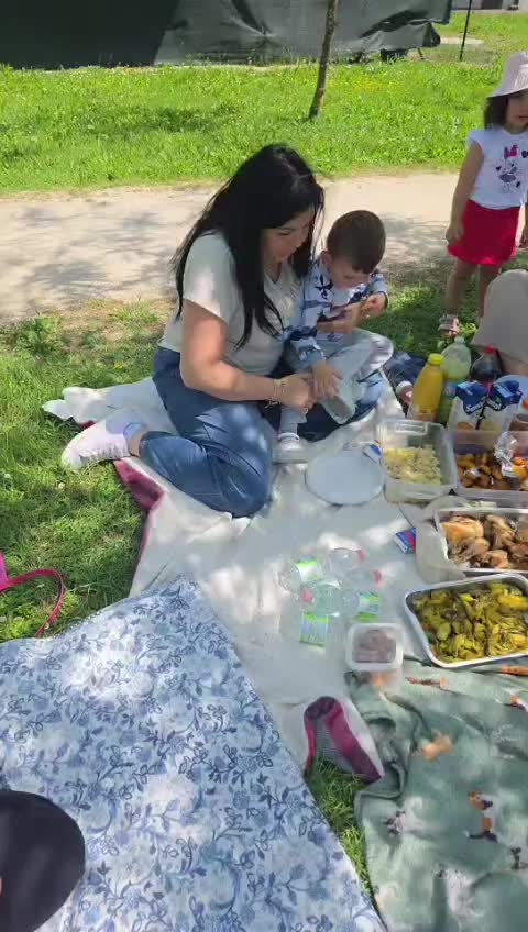 @عويشة