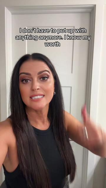 @Dora