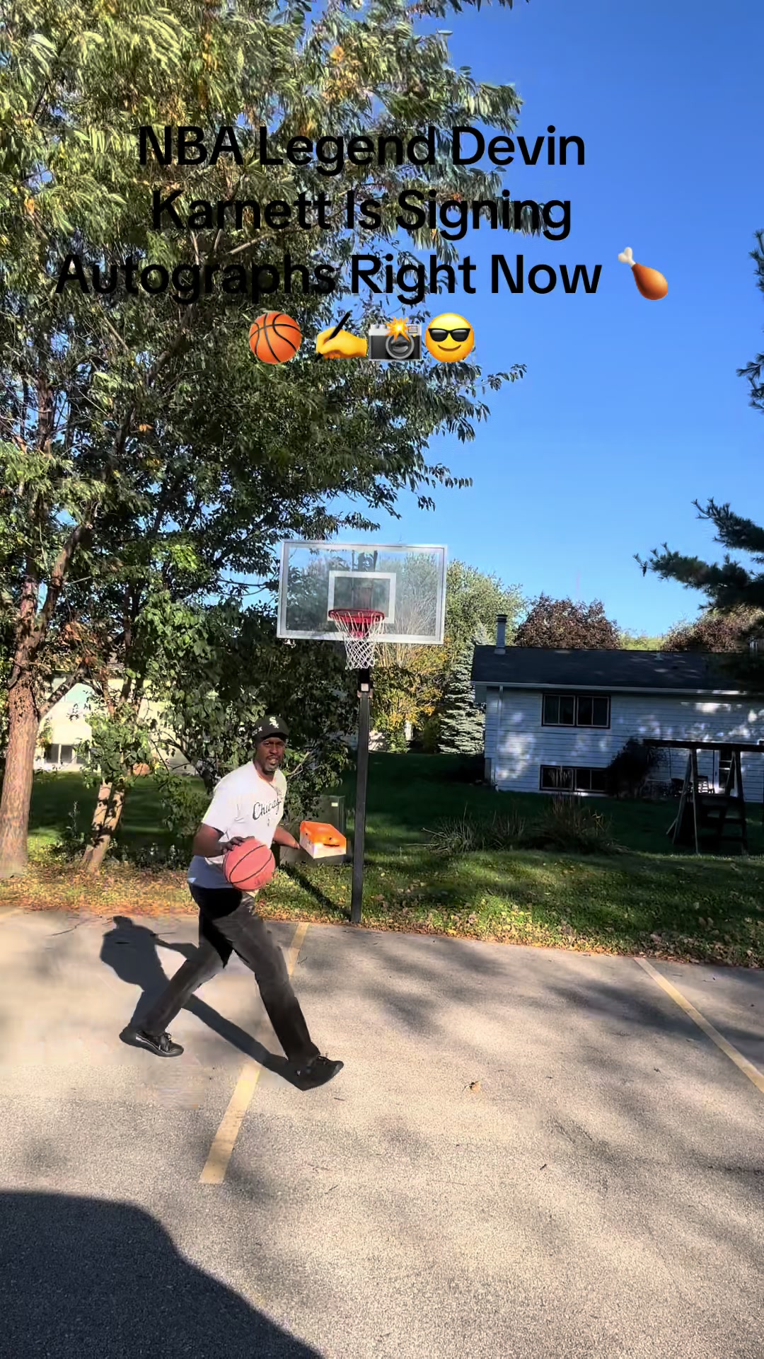 @🏀📸✍️😎