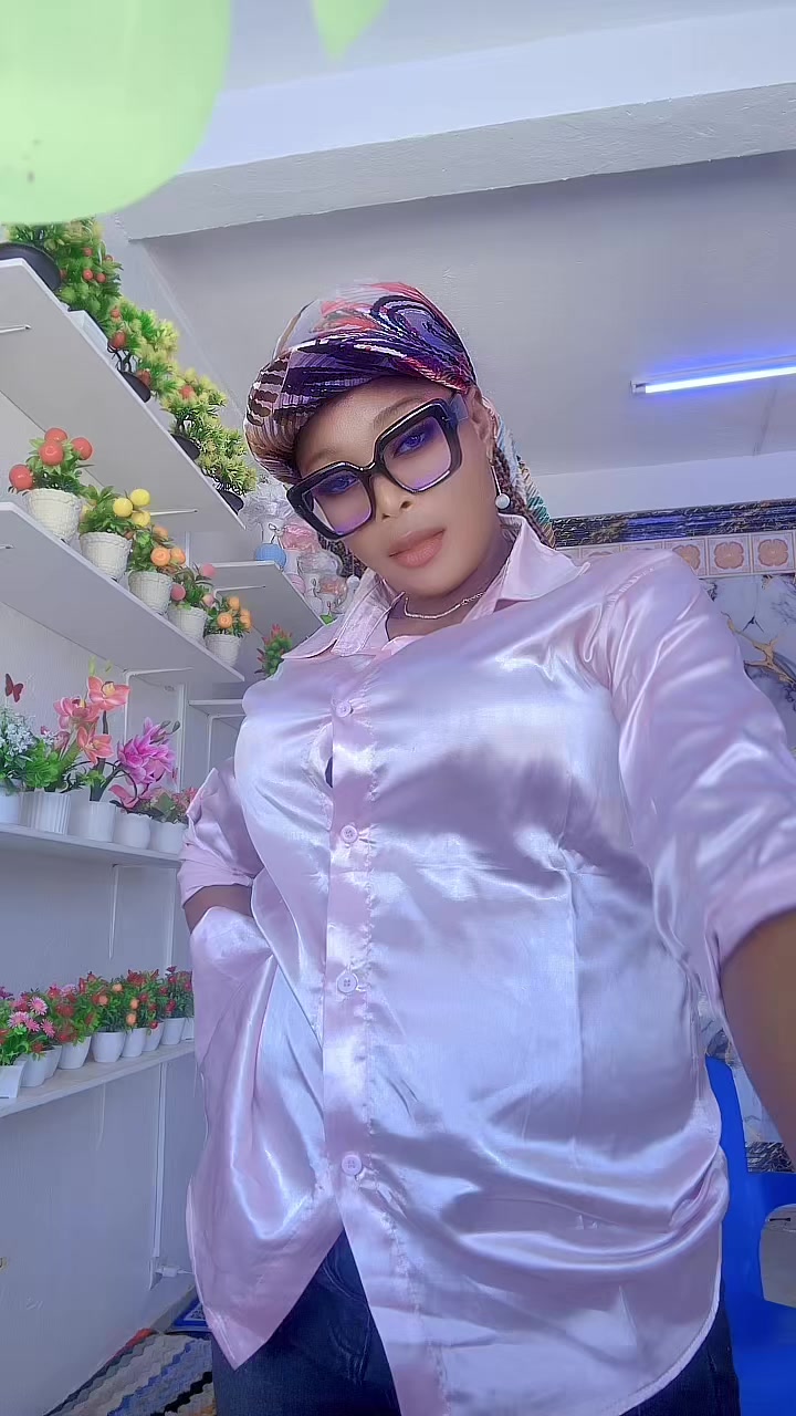 @damakoumayan