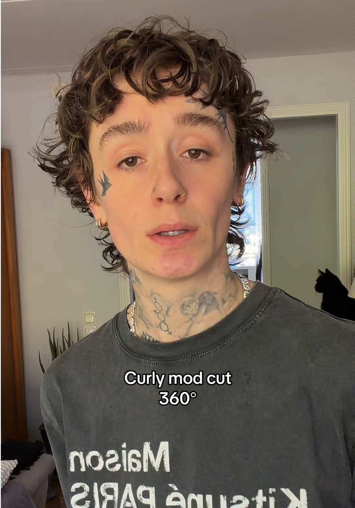 @Karro