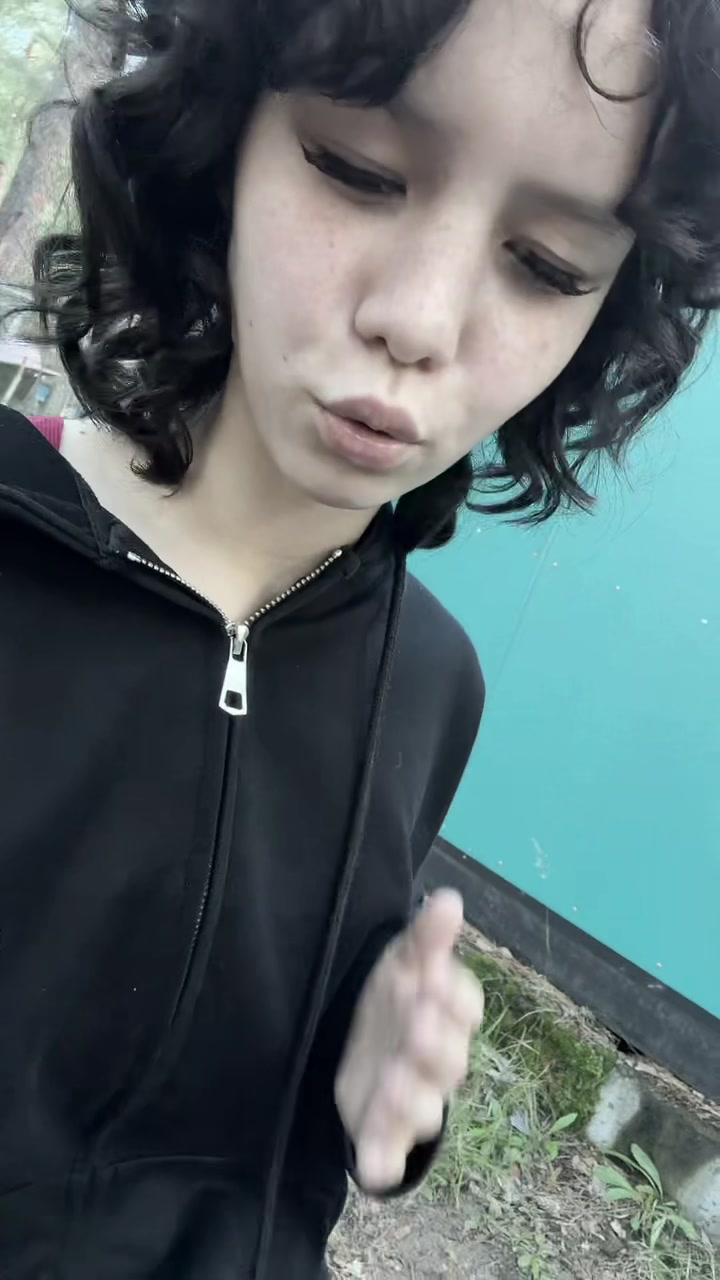 @азимова🤙🏻❤️