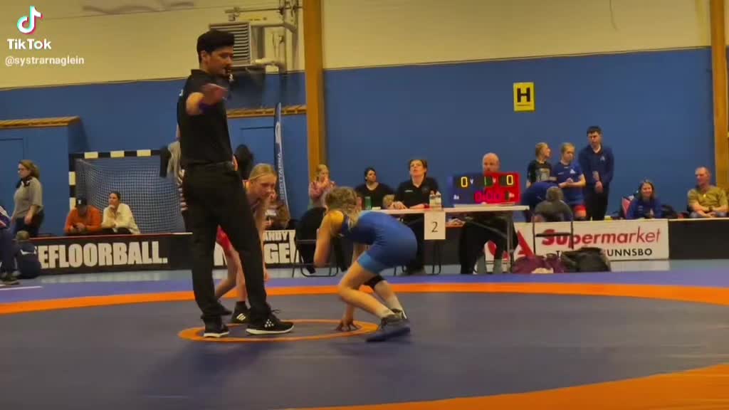 @wrestling with Kelly