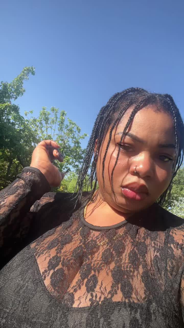 @Talkswithkoq