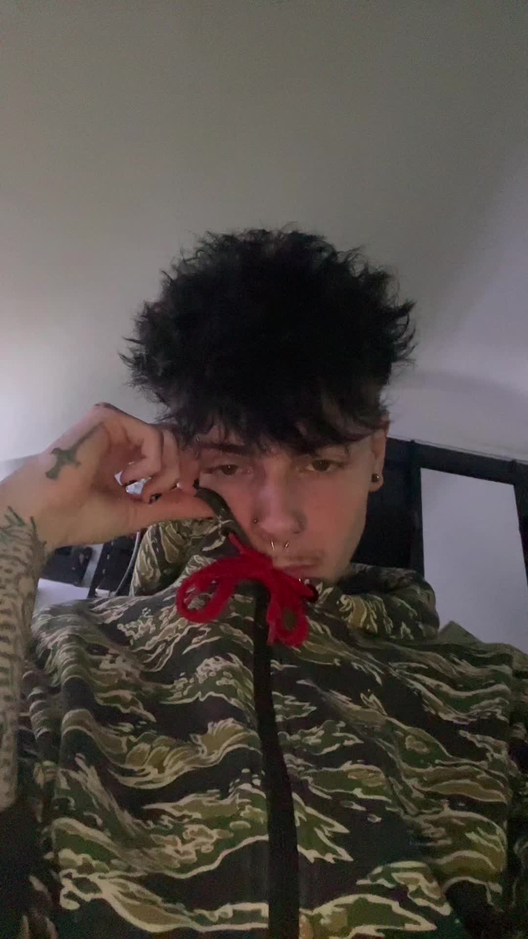 @K