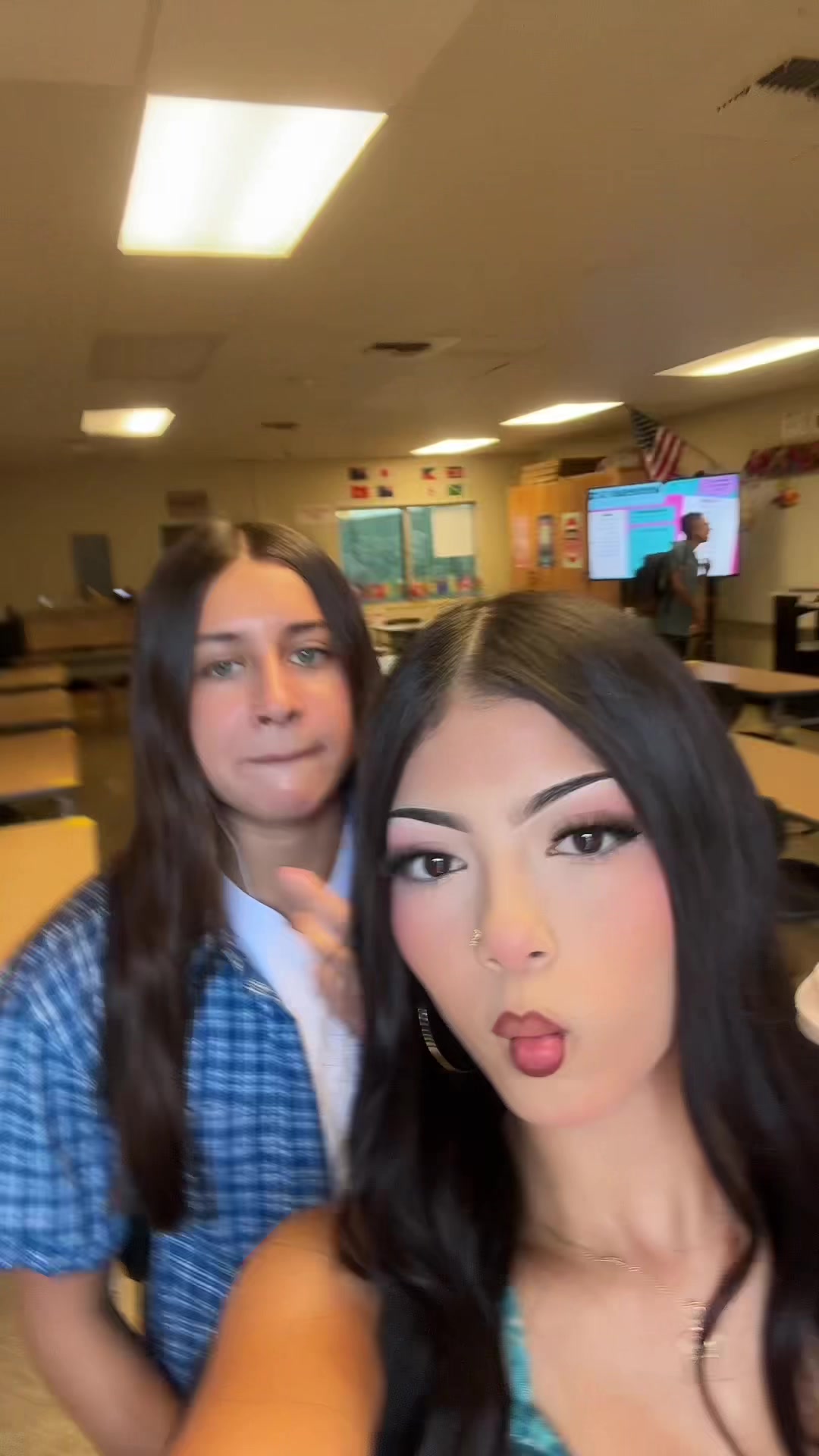 @♕