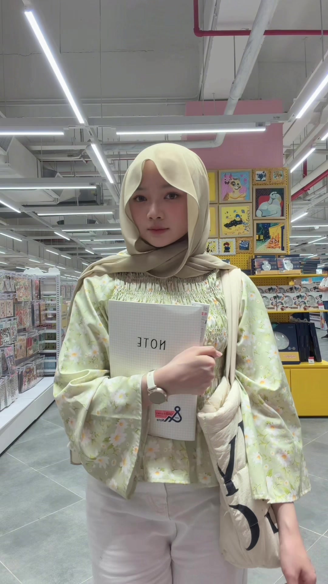 @𝒚𝒂𝒚𝒊𝒏 ♡