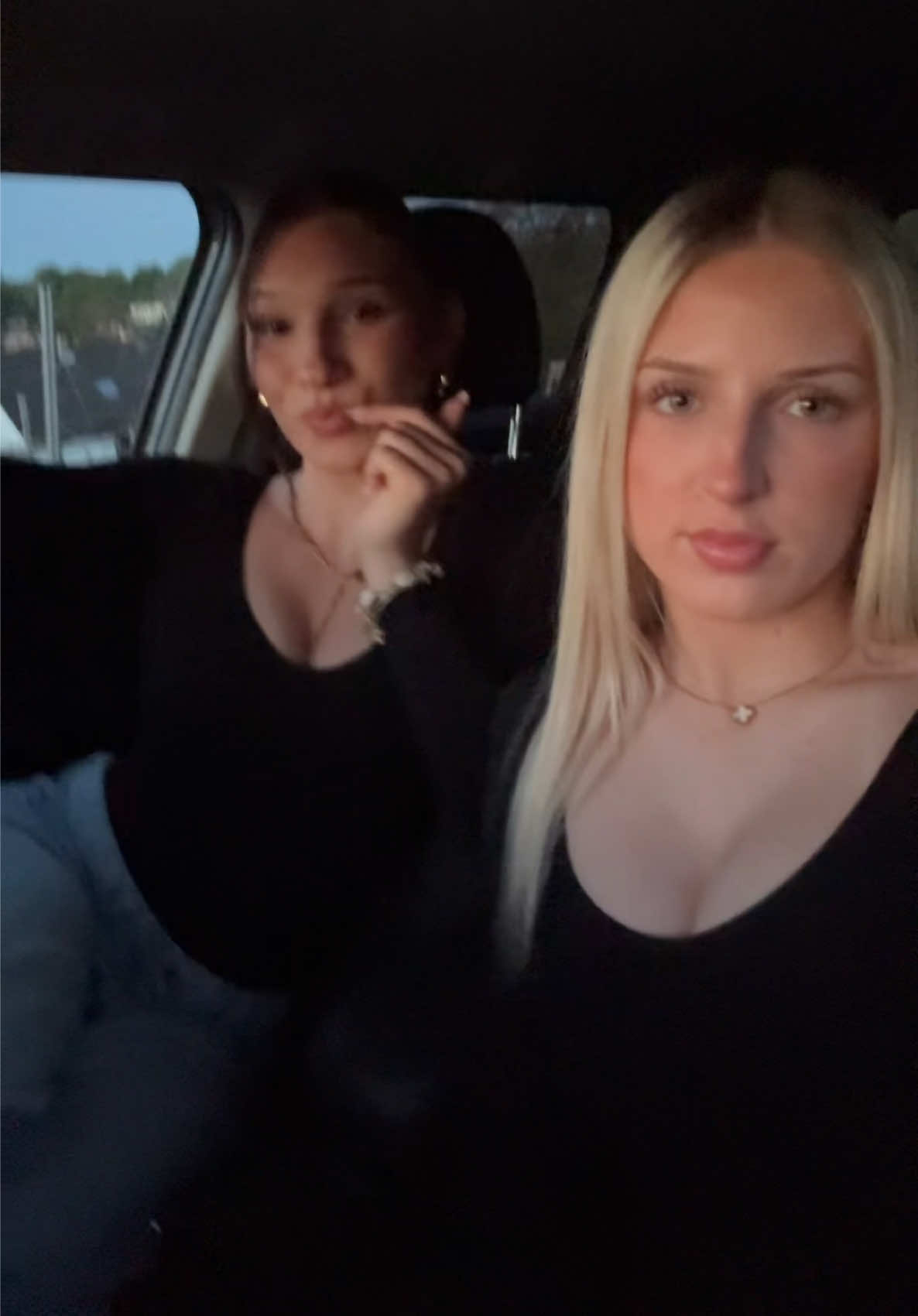 @charlykriebel