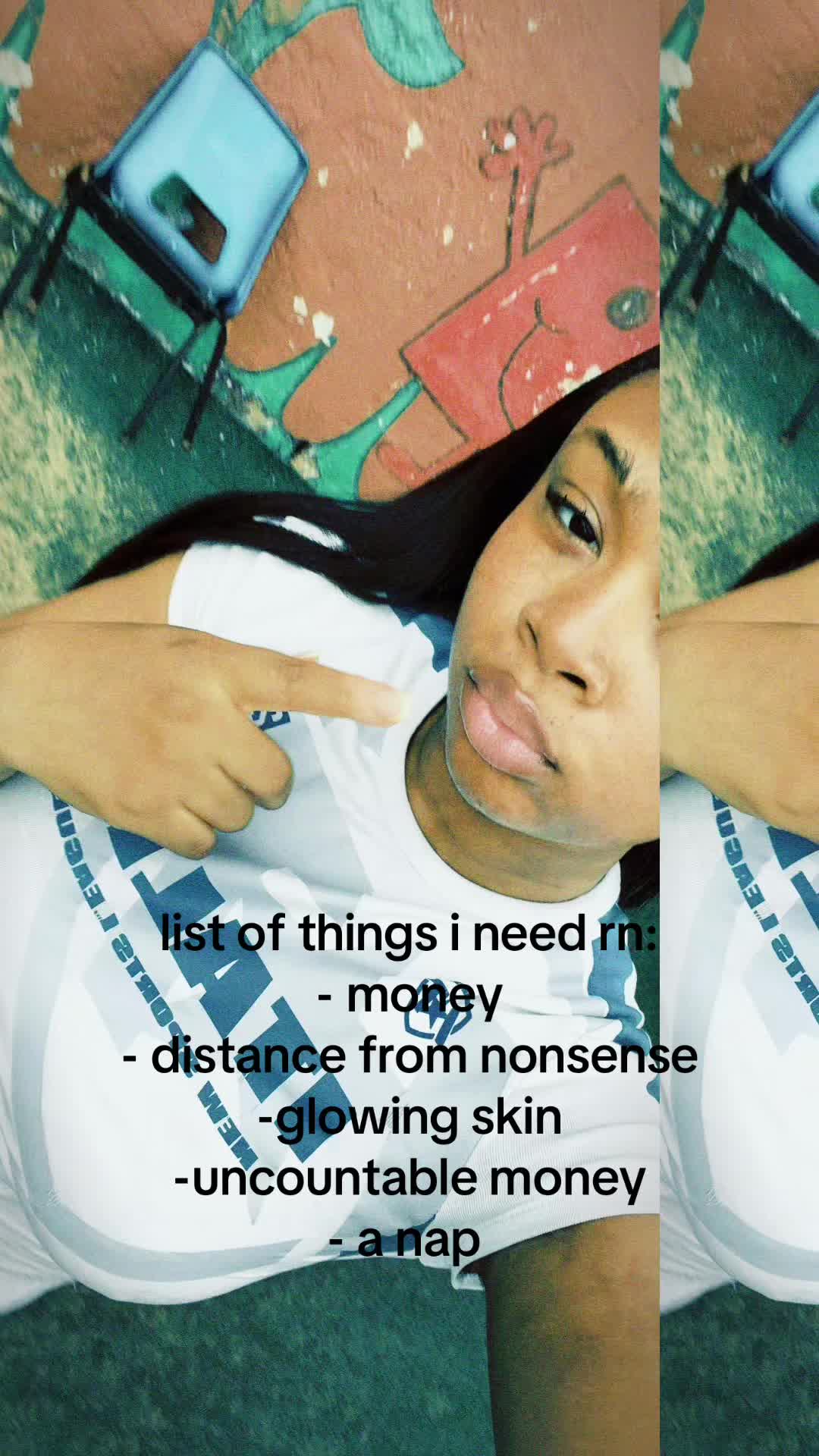 @ESTHER 🤍