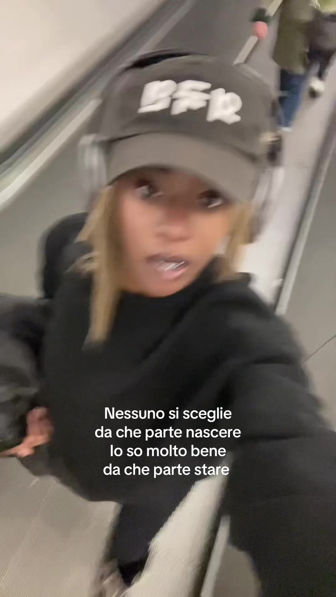 @LUZAI