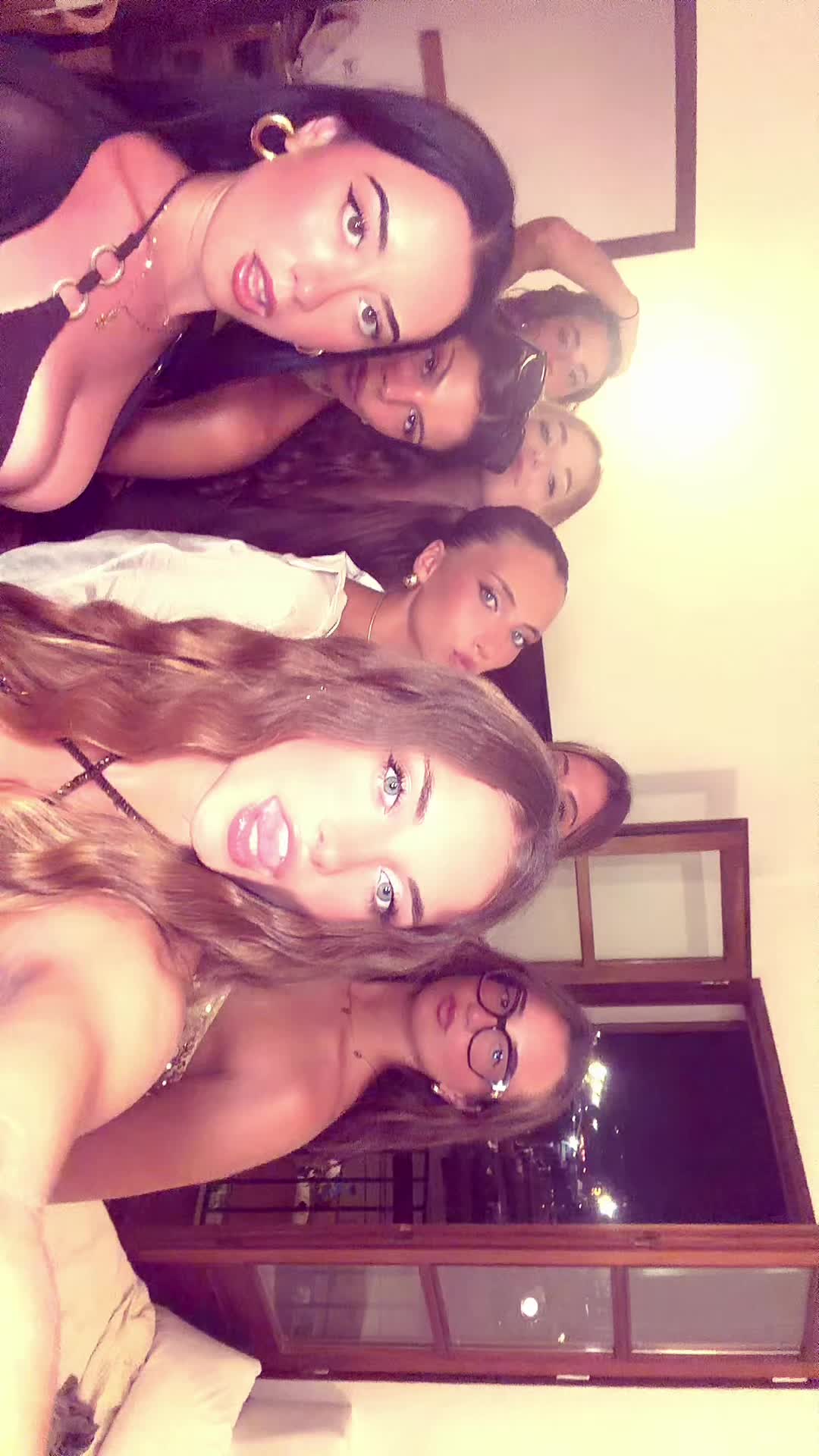 @Ainelyalcontrario