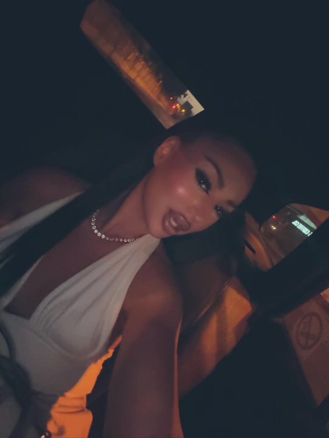 @Alexandra Oancea