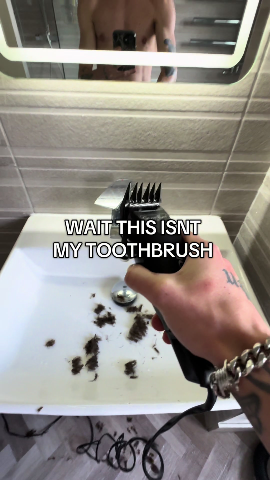 @D0B3RMN