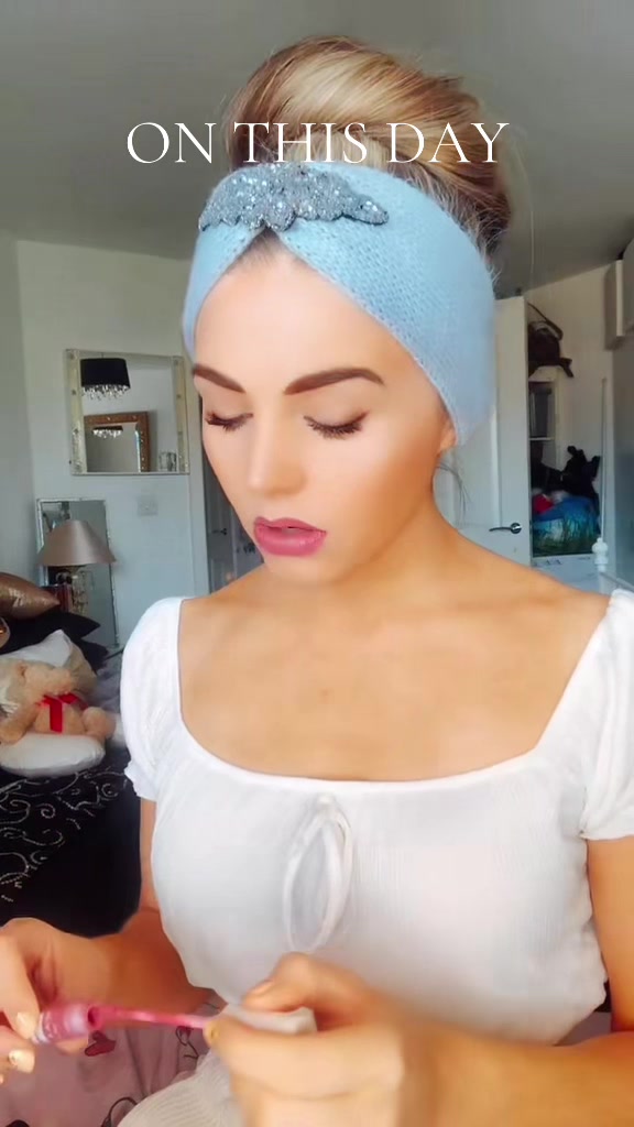 @clairnora