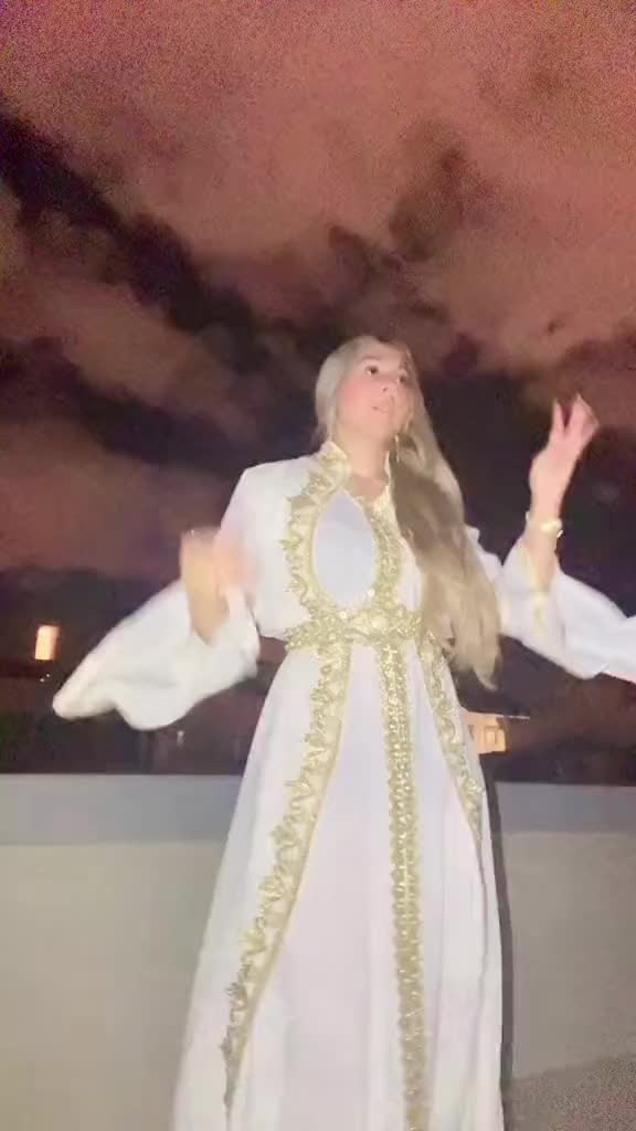@Roxanarostz🖤🦅