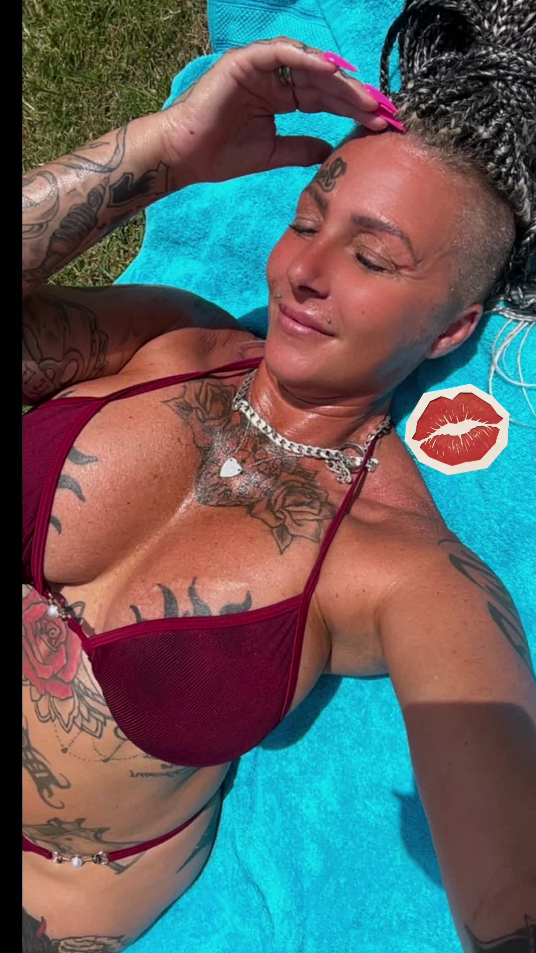 @ScarletCandy