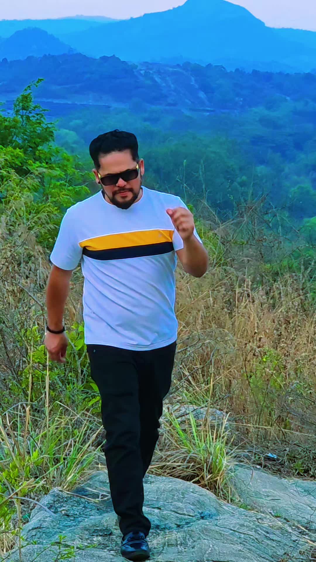 @❤️सीबीआर बझागि हेन्सम❤️