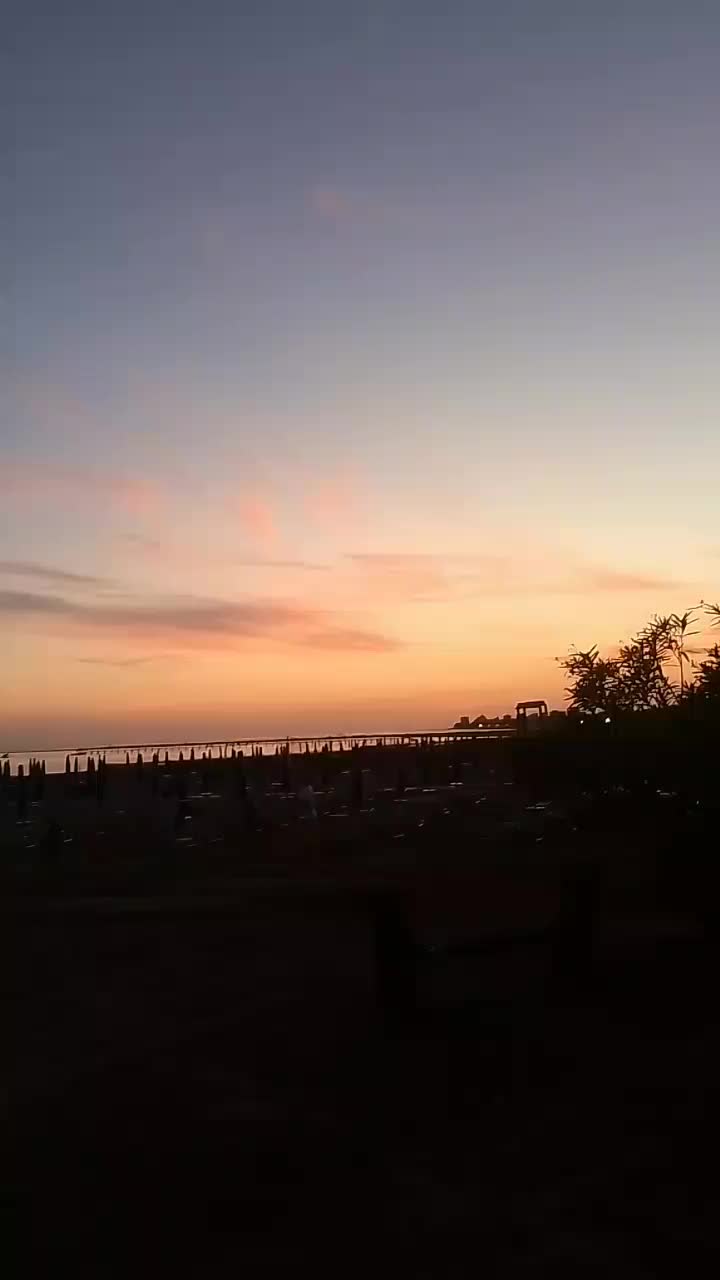 @𝐴𝑚𝑦_𝐸𝑚𝑢𝑐𝑐𝑖𝑎012