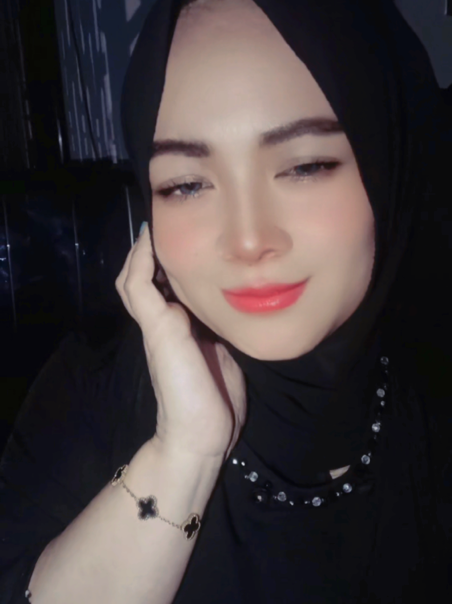 @zuna 😘Rifai🥰