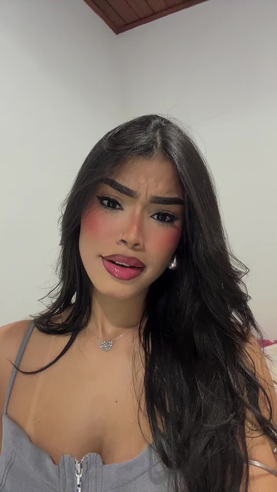 @Emiireis