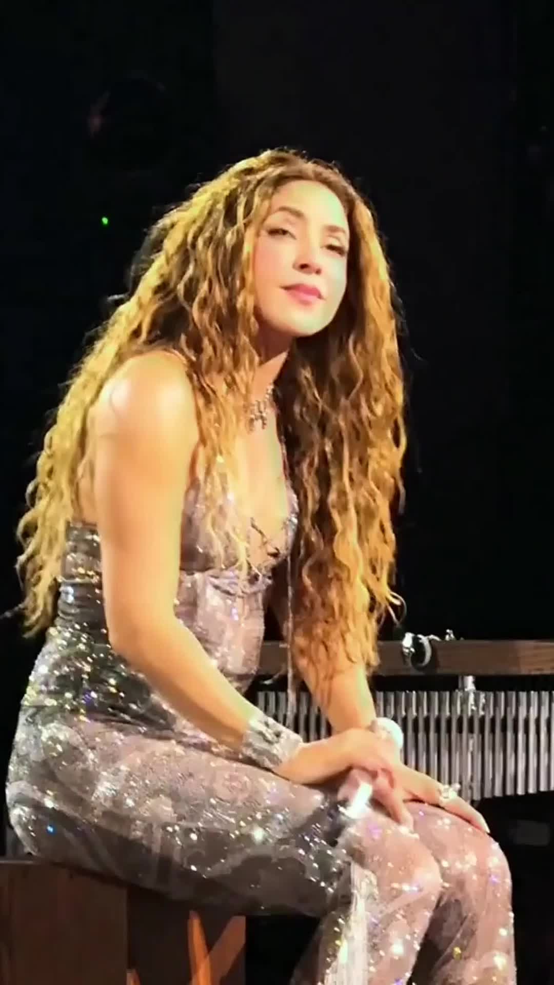 @ShakiraSquad