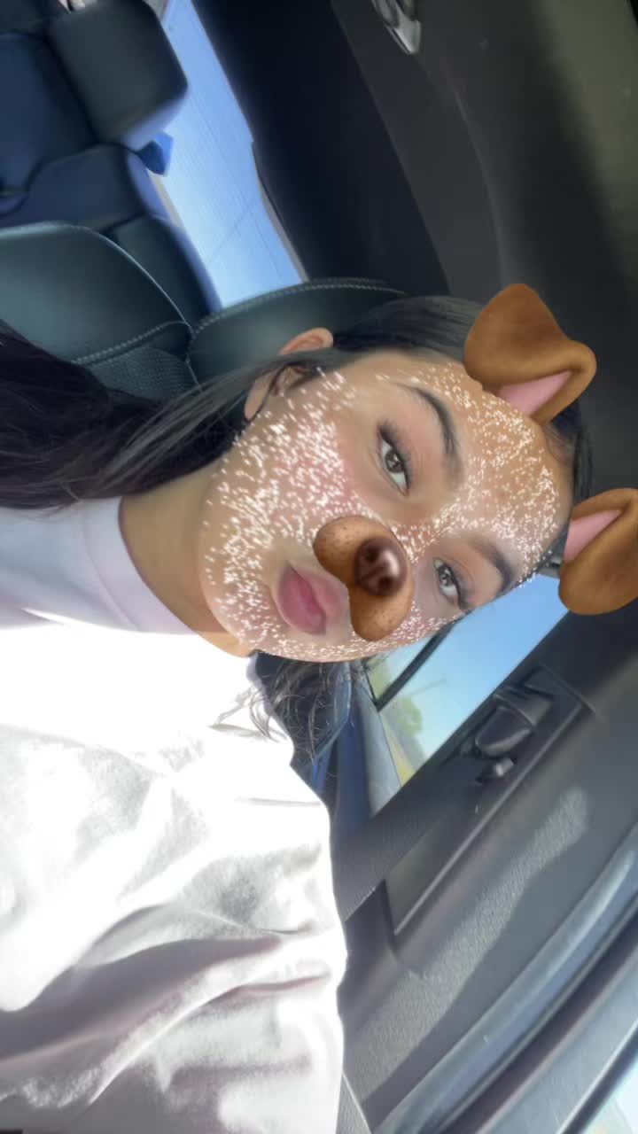 @Ailyn Sofhia Giron