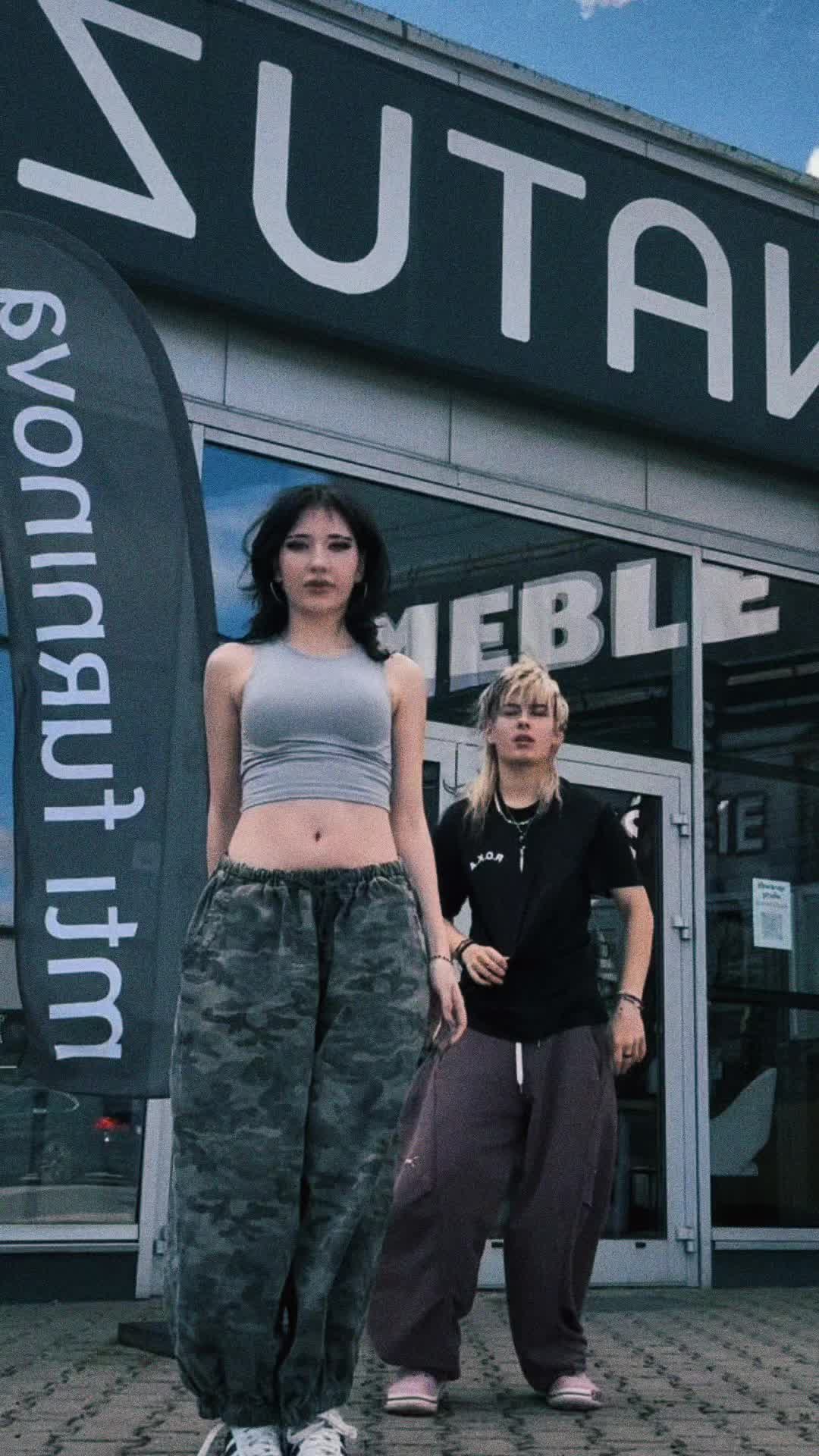 @Julek 🥸🕺🏼😏