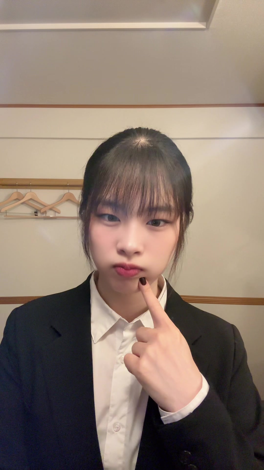 @華緒