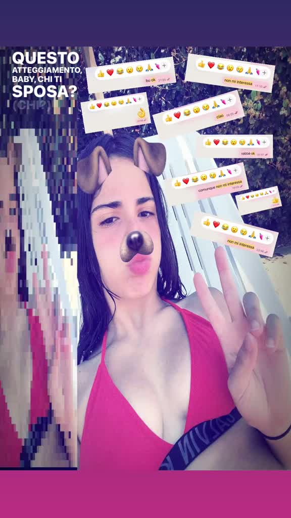 @_CarolaBelluso_