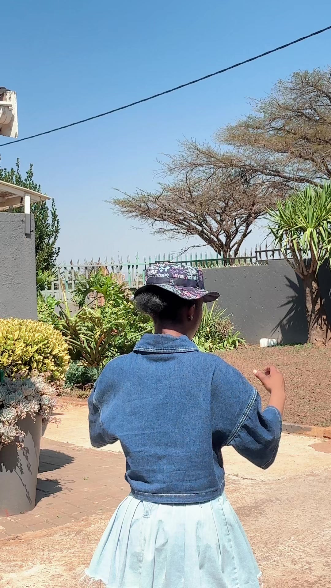@SIHLE🌷.