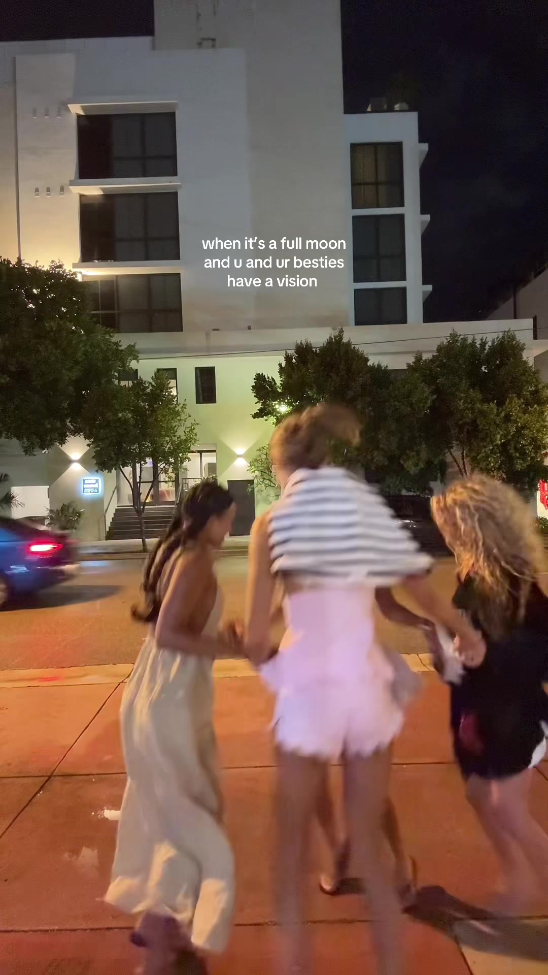 @avari_lanai