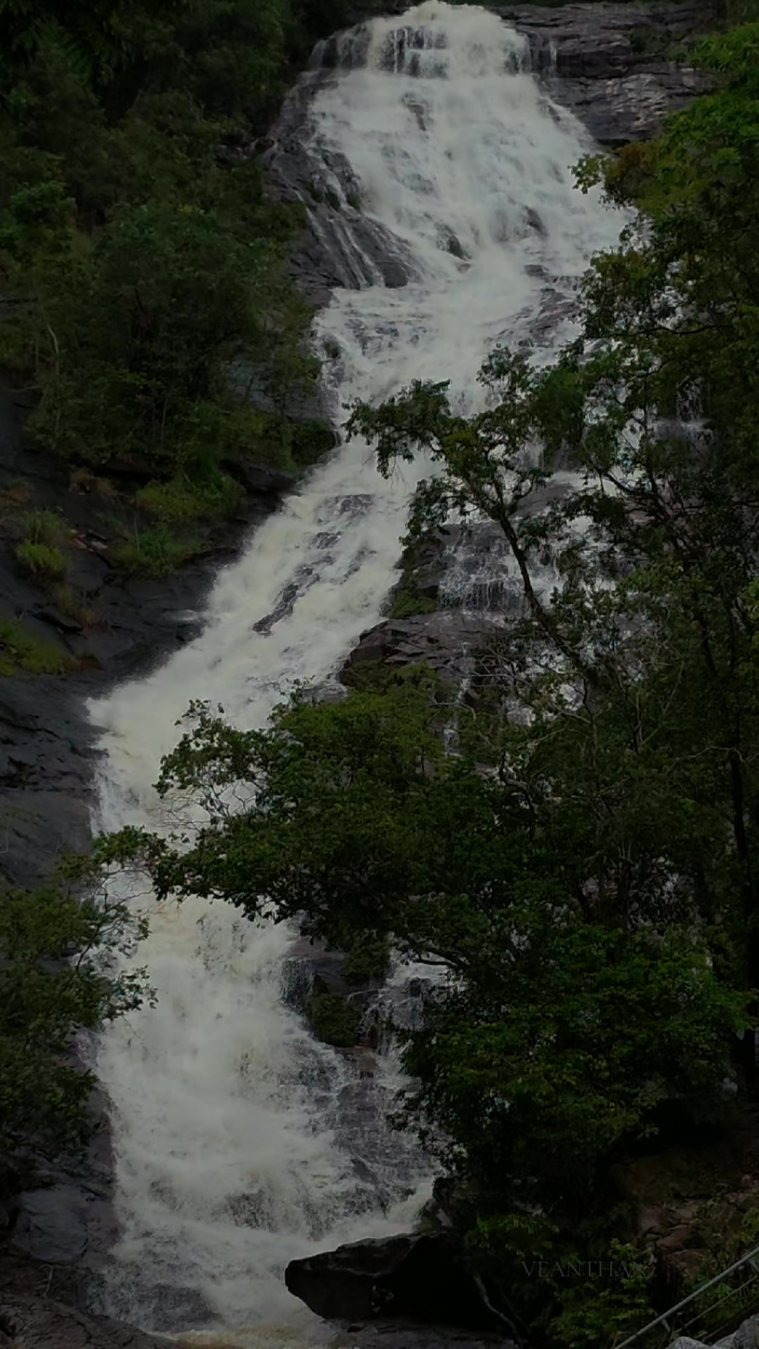 @Mooveanthan
