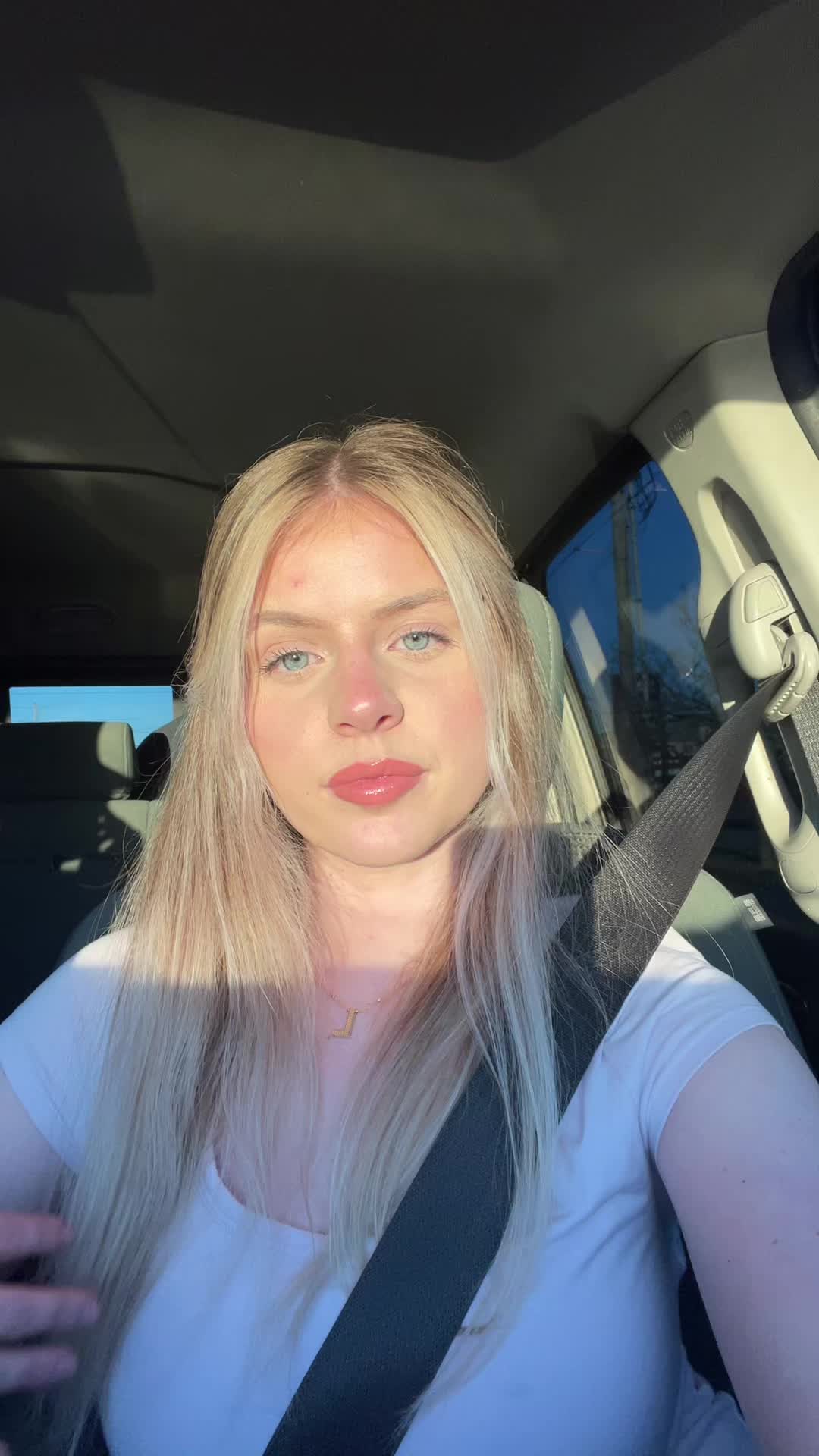 @Isabella