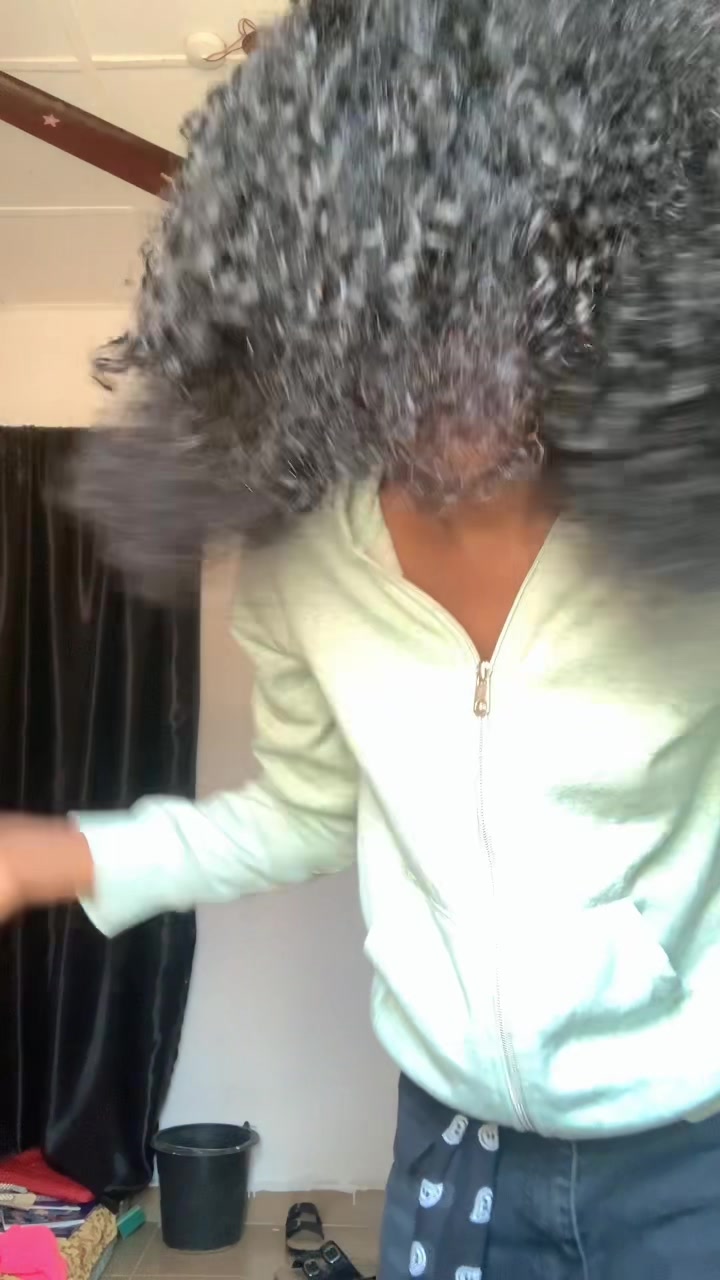 @Thegurlwithlonghair
