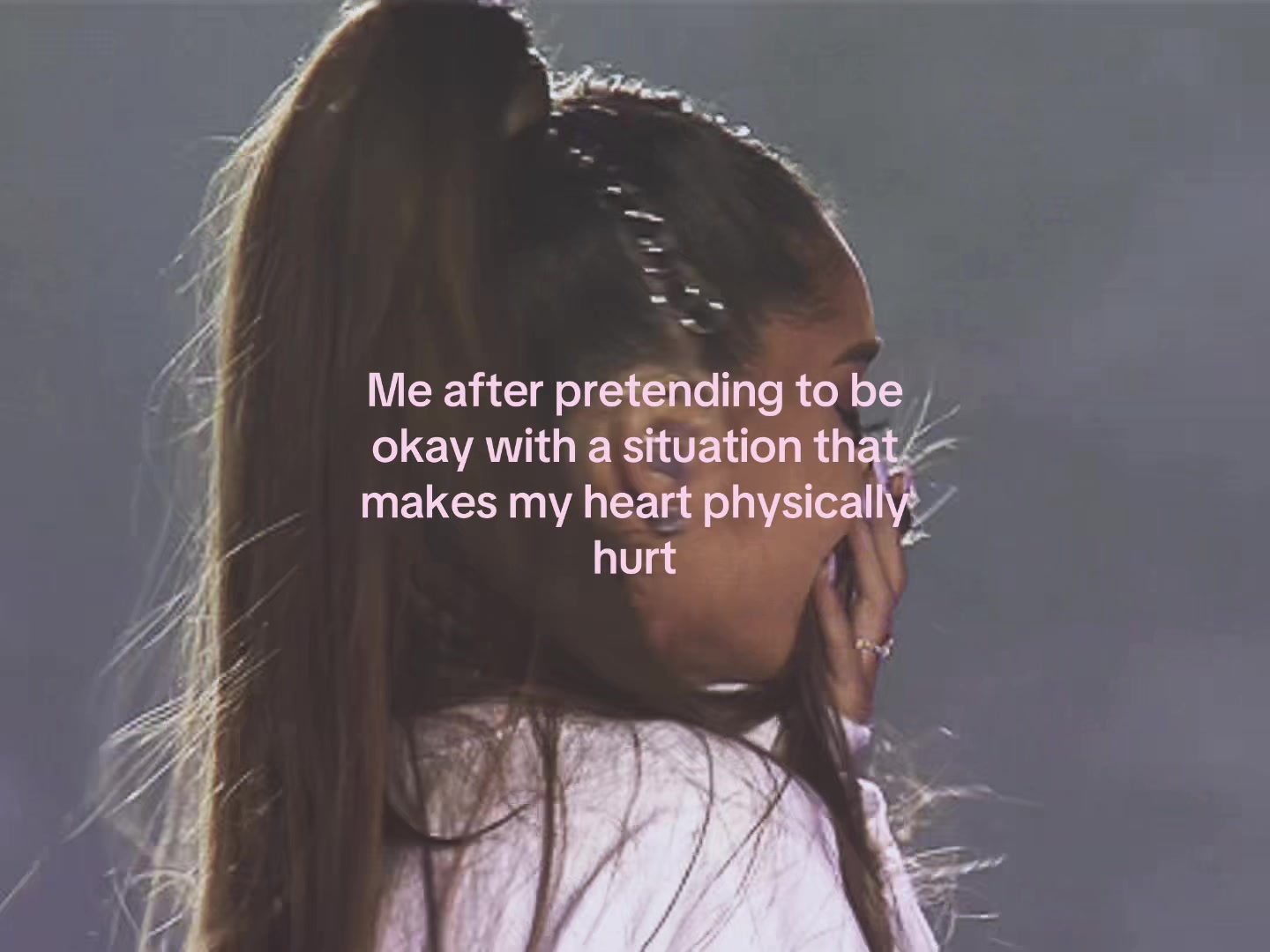 @ℰ