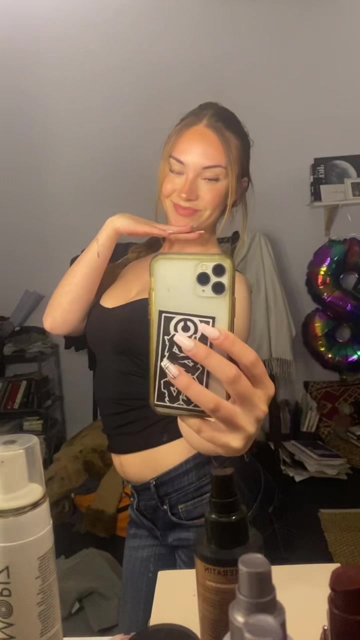 @𝐍𝐞𝐯𝐚 ❀