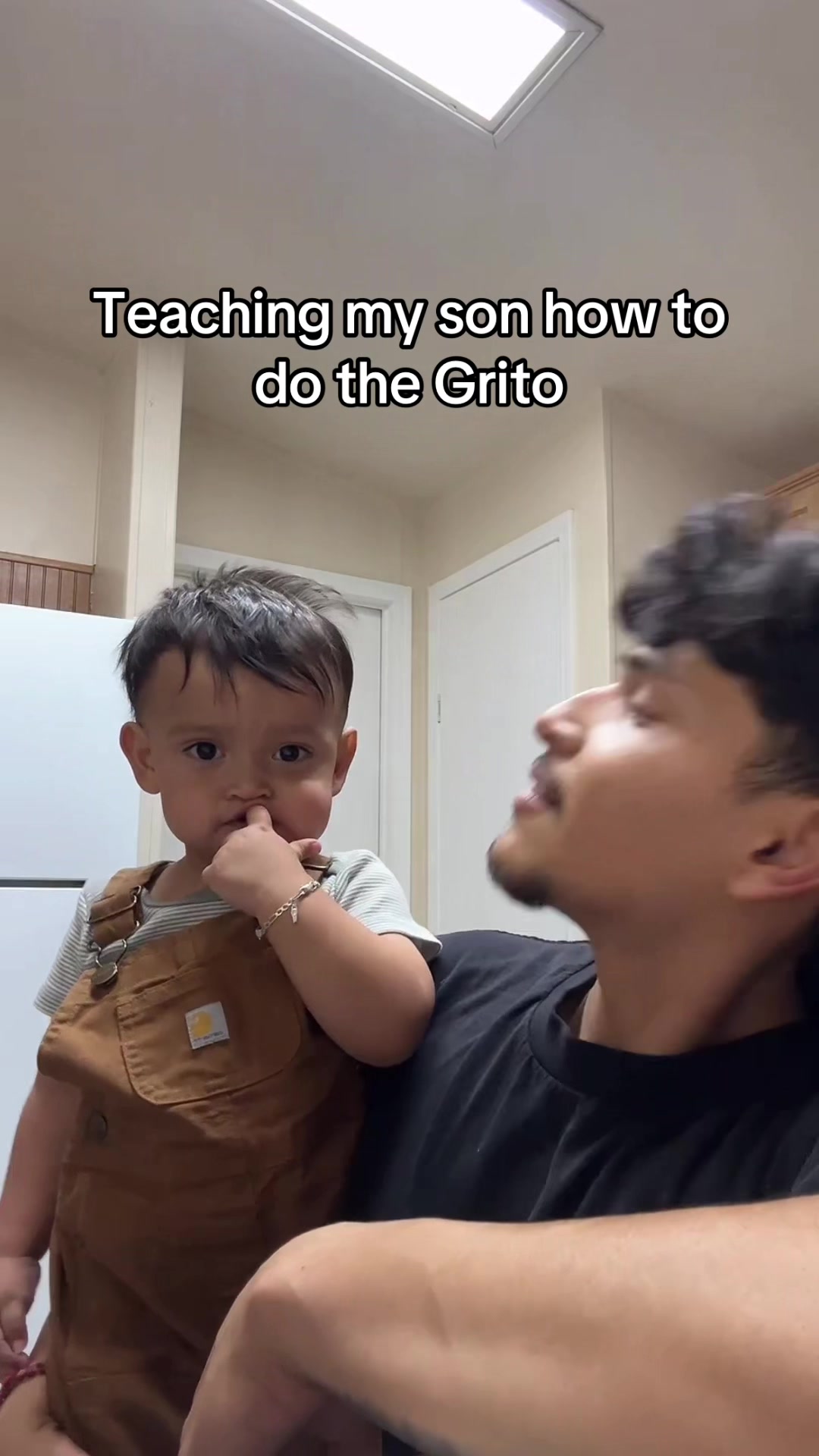 @POLLITO 🐣