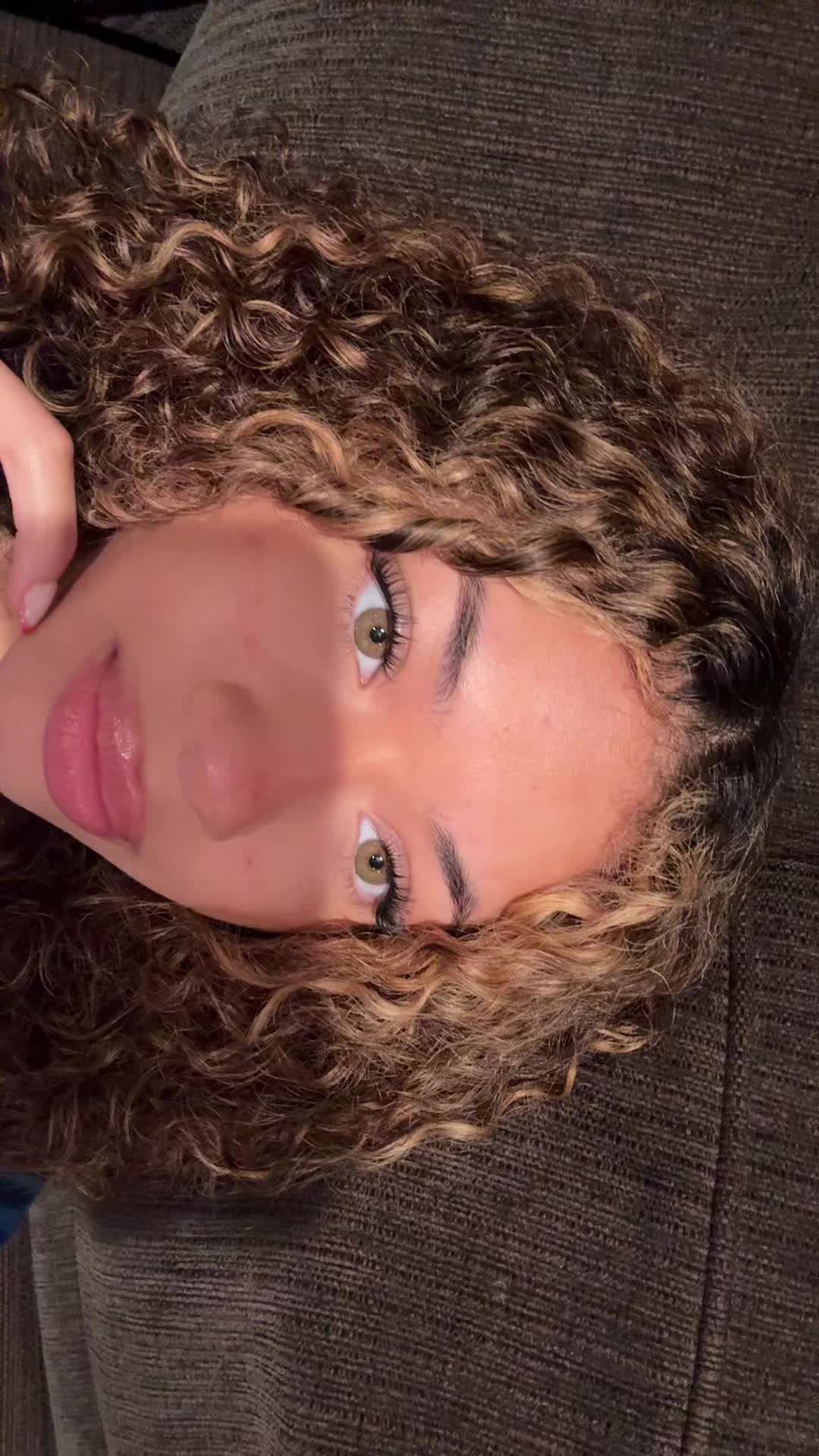 @Tiara