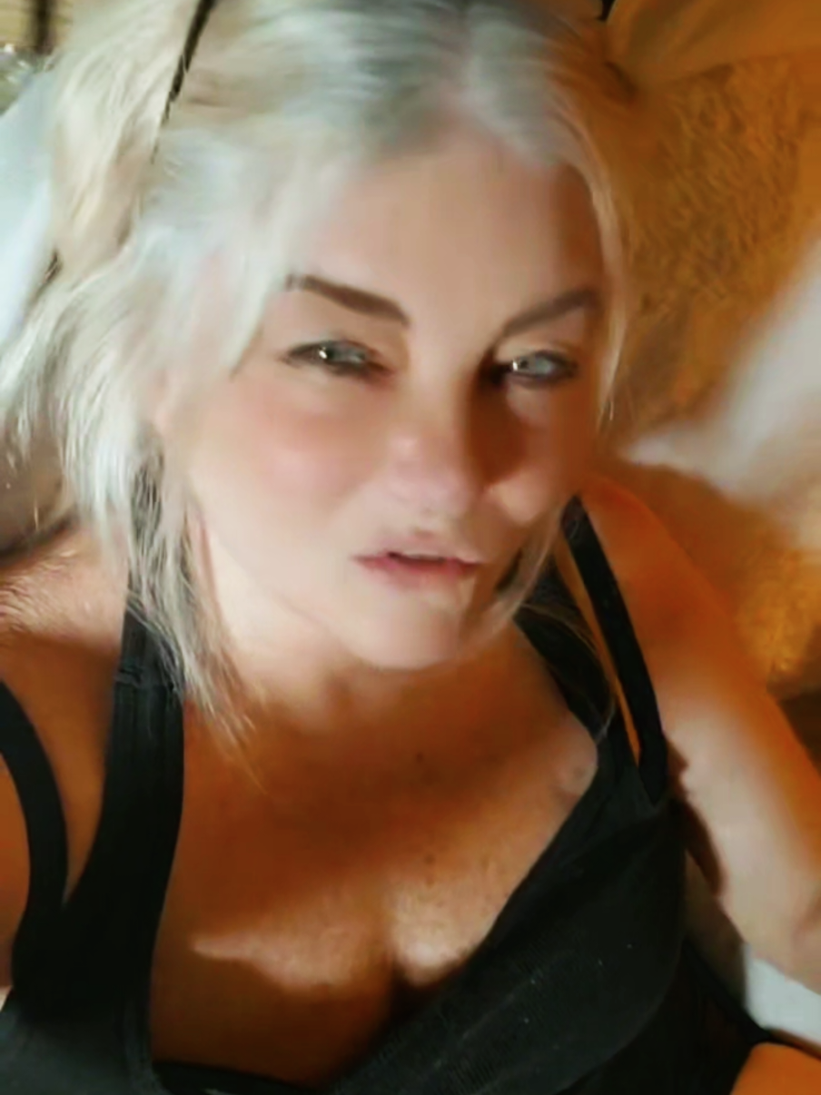 @AbigailHeart