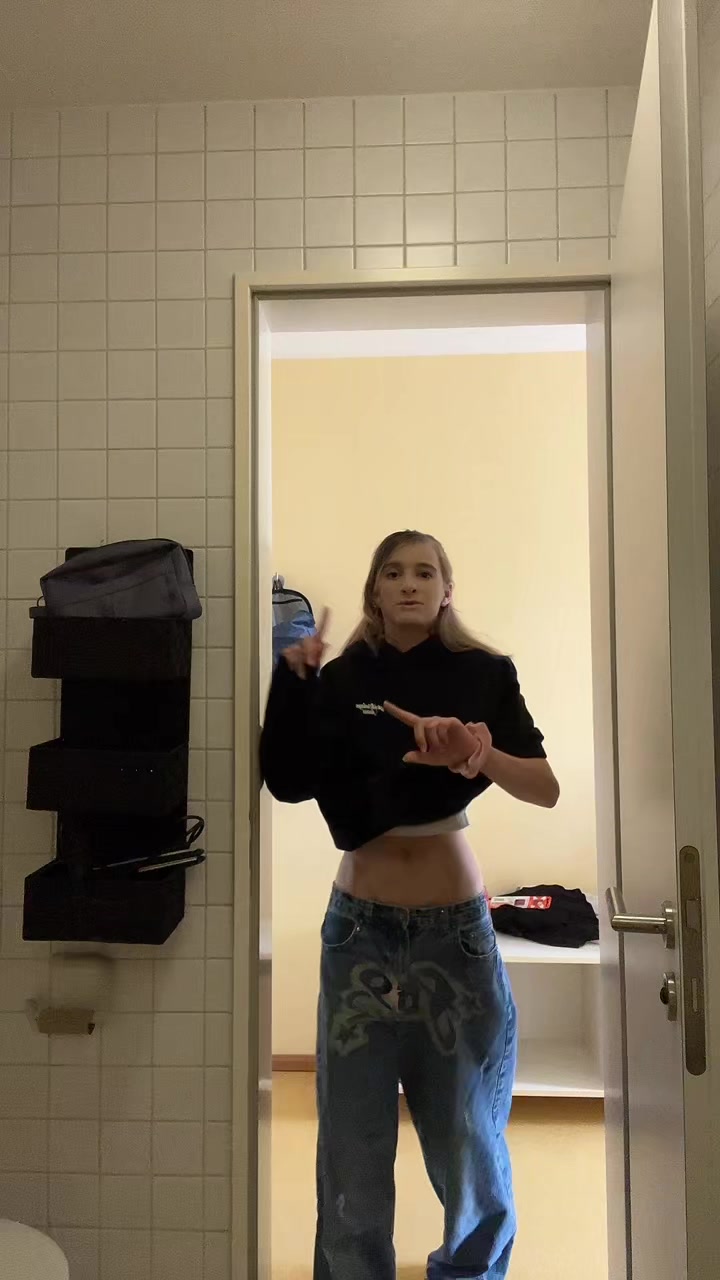 @🪷