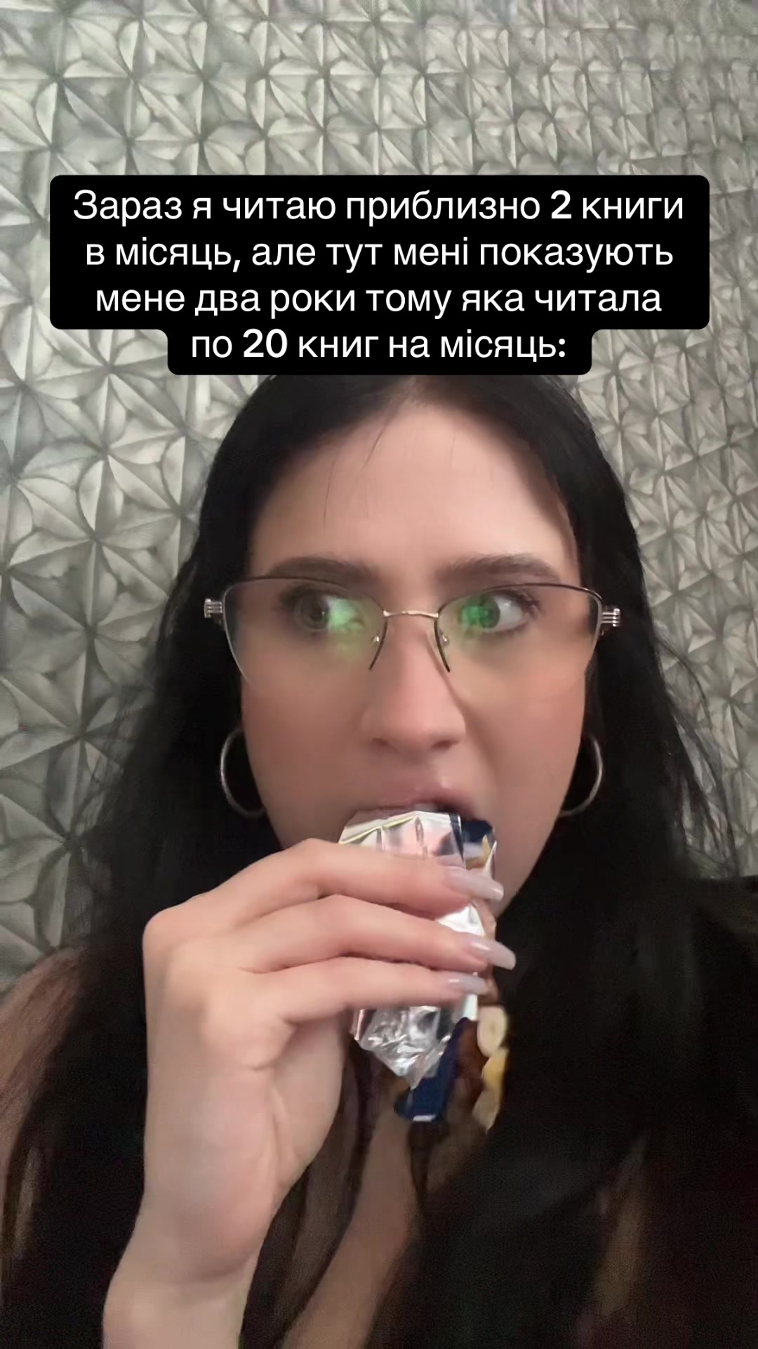 @akuniebooks