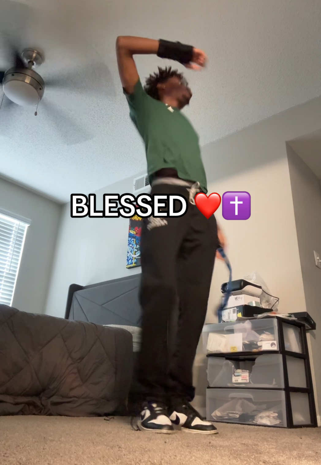 @vonseerrr