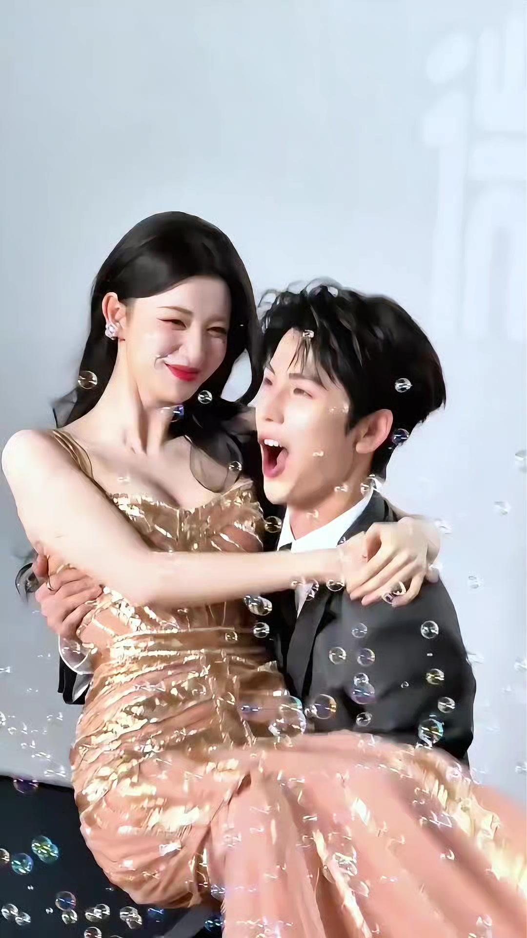 @Zhang Linghe 张凌赫