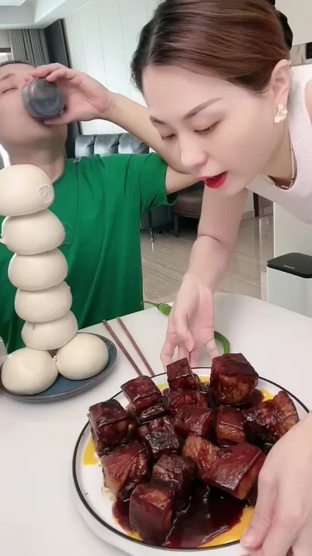 @foodmukbang